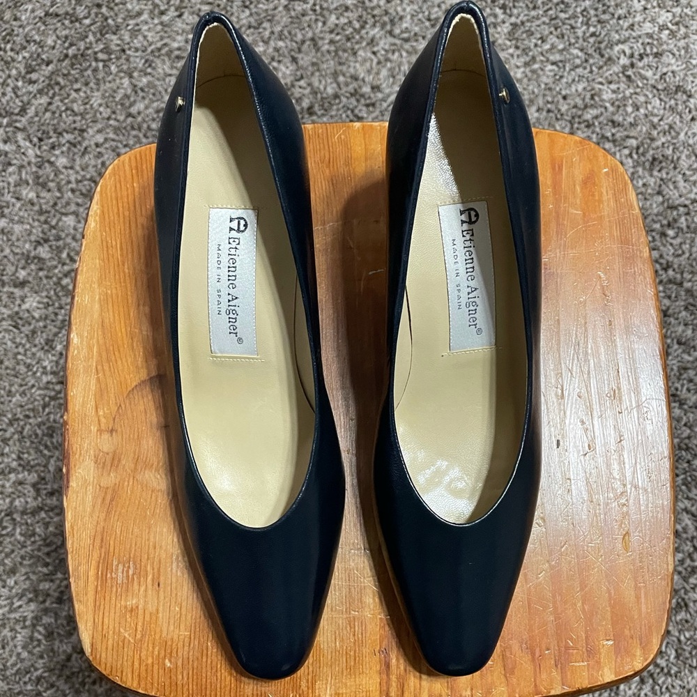 Vintage Etienne Aigner Heels